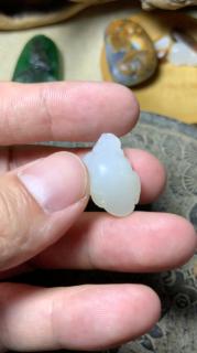 5.09克一级白新疆和田玉原石籽料貔貅,肉质细腻,油润度非常好,留有毛